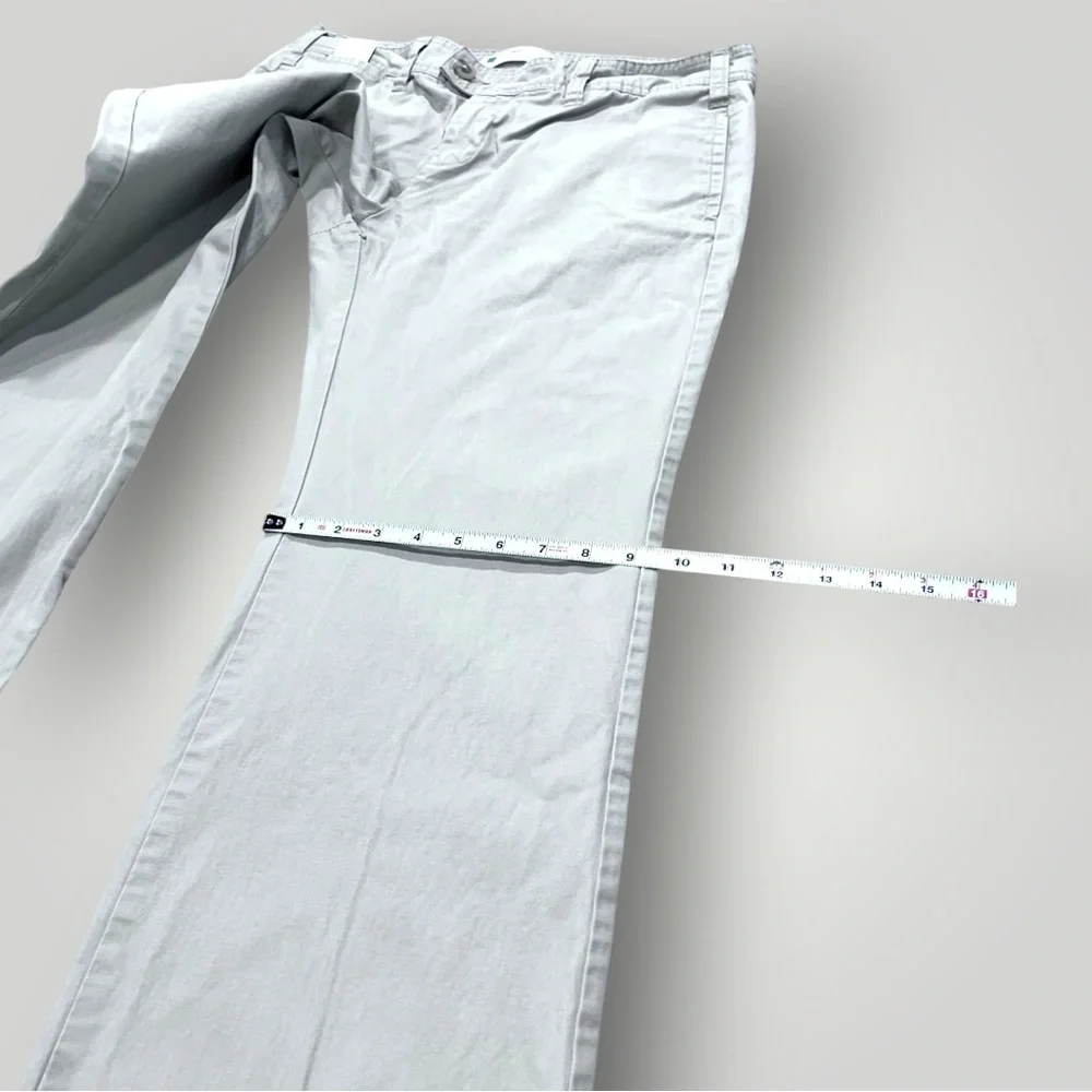 GAP Favorite Khaki Trousers - Picture 8 of 16